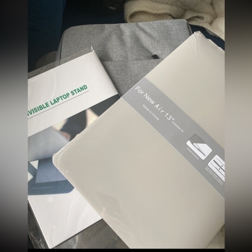 MacBook Air 13” case bundle
